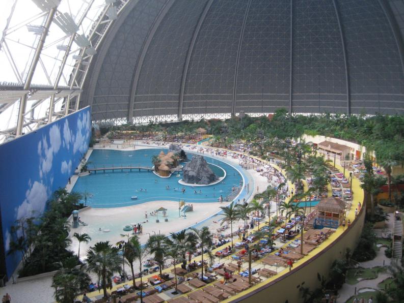 ����� ���� � ��������� Tropical Islands